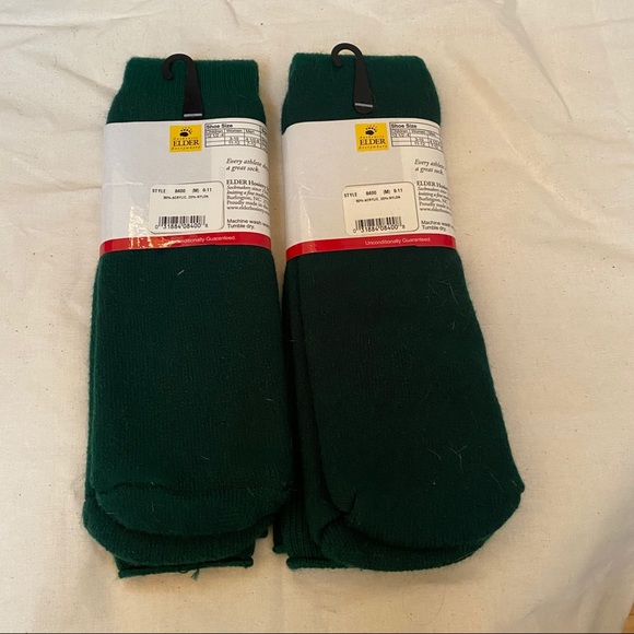 NWT 2 pairs of green tube socks - Picture 2 of 3